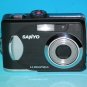 Sanyo Xacti VPC-603 6.0MP Digital Camera - Black #5128