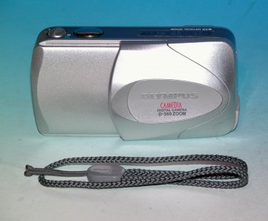 Olympus CAMEDIA D-560 Zoom 3.2MP Digital Camera #4928