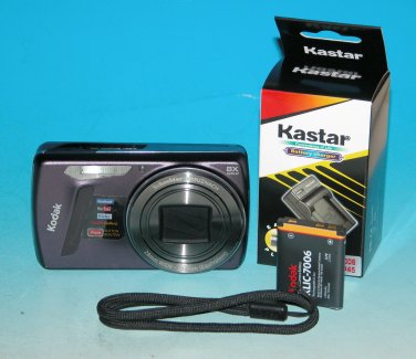 Kodak EasyShare M580 14MP Digital Camera - Purple #0960