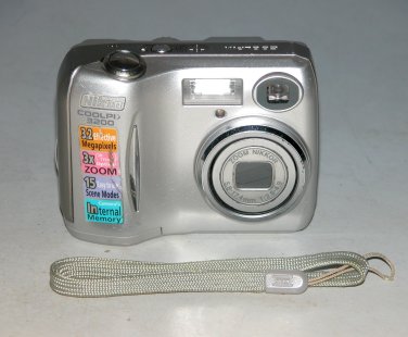 Nikon Coolpix 3200 3.2MP Digital Camera - Silver #5405