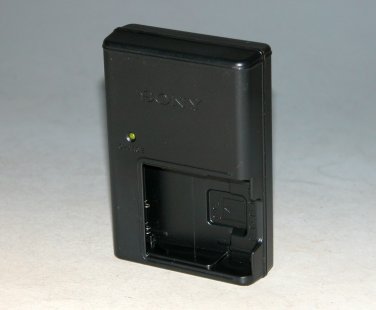 Sony BC-CSD Charger for Type D, T, R and E Battery