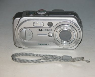 Samsung Digimax A7 7.0MP Digital Camera - Silver #5831