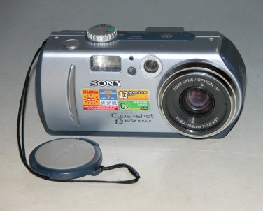 Sony Cyber-shot DSC-P30 1.3MP Digital Camera #8235