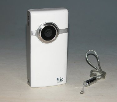 Cisco Flip UltraHD U32120 8GB 2 Hours Video Camera (3rd Generation) - White #6033