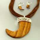 Natural Wood Horn Suede Necklace Set