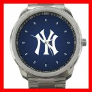 New York Yankees Silvertone Sports Metal Watch 32903596