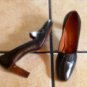 VTG. BLACK DISTRESSED LEATHER WOOD HEEL DRESS SHOES