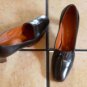 VTG. BLACK DISTRESSED LEATHER WOOD HEEL DRESS SHOES
