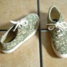 COLE HAAN GREEN/TAN CANVAS FLOWER LACE ATHLETIC SHOES