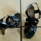 NINE WEST BLACK DISTRESSED LEATHER WEAVE SANDAL SHOES