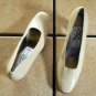 VTG. ROS HOMMERSON CREAM DISTRESSED LEATHER DRESS SHOES