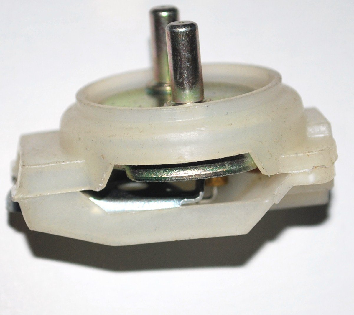 AIR FILTER TEMPERATURE SENSOR BUICK ELECTRA RIVIERA SKYLARK GS 1969