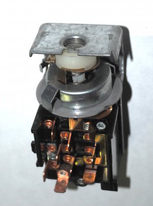 HEADLIGHT SWITCH AMC CHRYSLER DODGE PLYMOUTH DODGE TRUCK VAN JEEP HEADLIGHT SWITCH 9 TERMINALS
