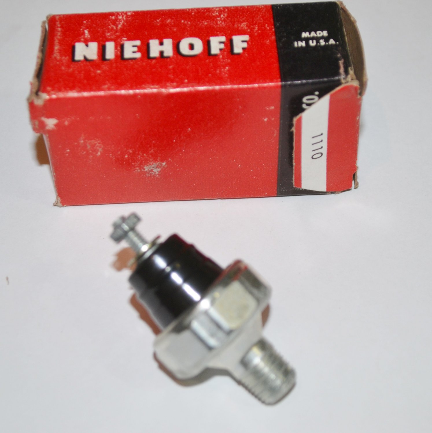 Oil Pressure Switch TRIUMPH JAGUAR XJ12 JAGUAR XJ6 TR6 JAGUAR XJS