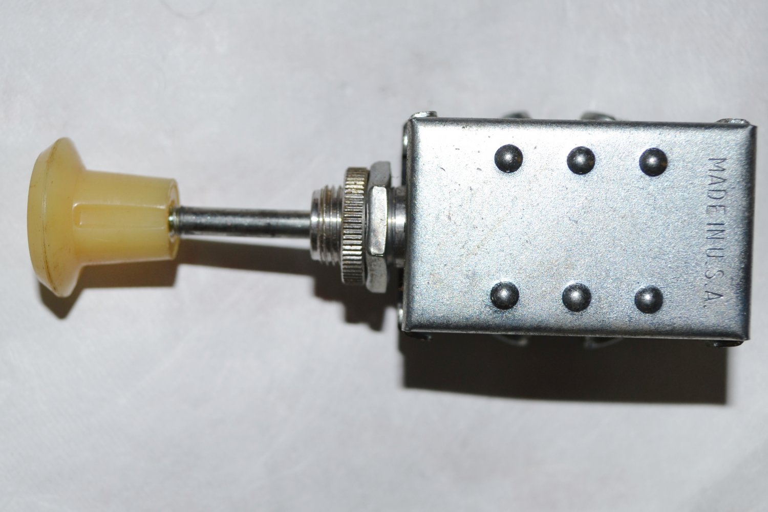 UNIVERSAL Headlight Switch 6 Volt 3 Position Push Pull 5 Terminal MADE IN USA