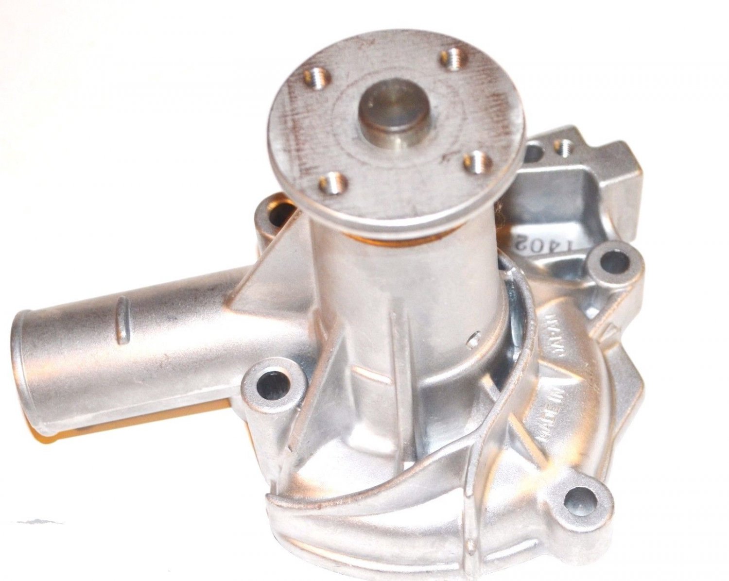 WATER PUMP BOBCAT 642B FOR 32HP 1.6L MITSUBISHI ENGINE GASOLINE MADE IN