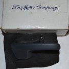 NOS FORD CROWN VICTORIA MERCURY GRAND MARQUIS DOOR HANDLE FRONT RIGHT NOS FORD CROWN VICTORIA MERCURY GRAND MARQUIS DOOR HANDLE FRONT RIGHT
