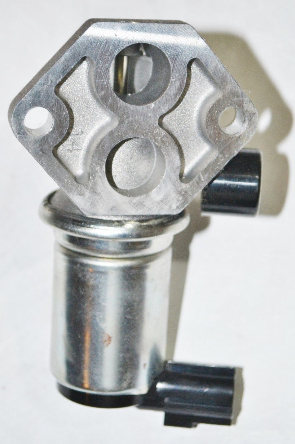 Idle Air Control Valve Ford Crown Victoria Mustang Thunderbird Town Car