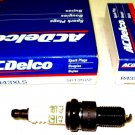 NOS DELCO SPARL PLUGS Chevrolet 409 Bel Air Biscayne Impala 409 EL CAMINO 396