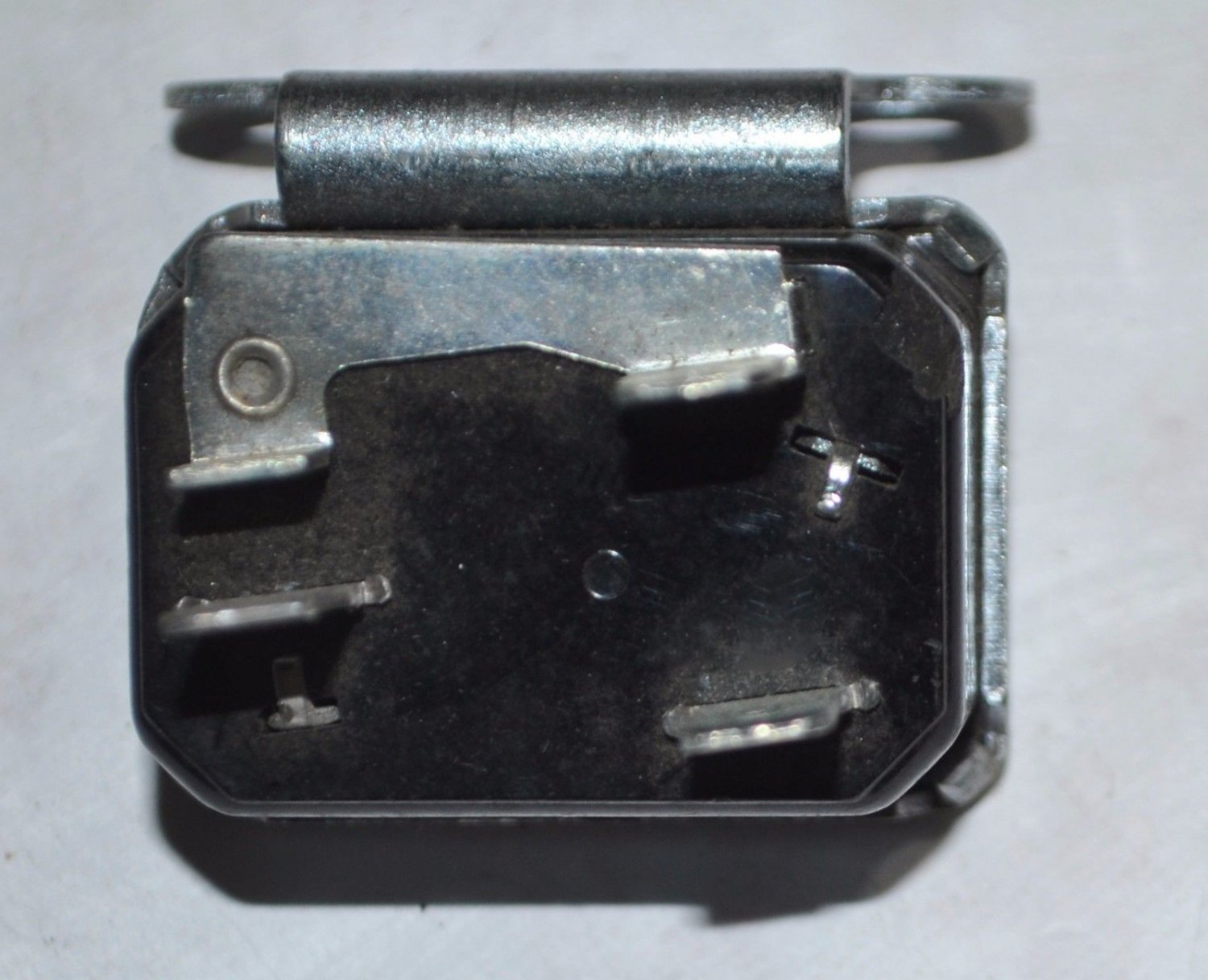 HORN RELAY FORD CUSTOM FAIRLANE FALCON GALAXIE MUSTANG TORINO MERCURY