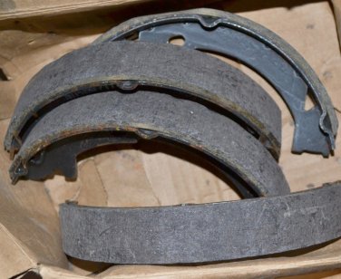 Parking Brake Shoes Ford Crown Victoria Lincoln Town Car Mercury Grand Marquis