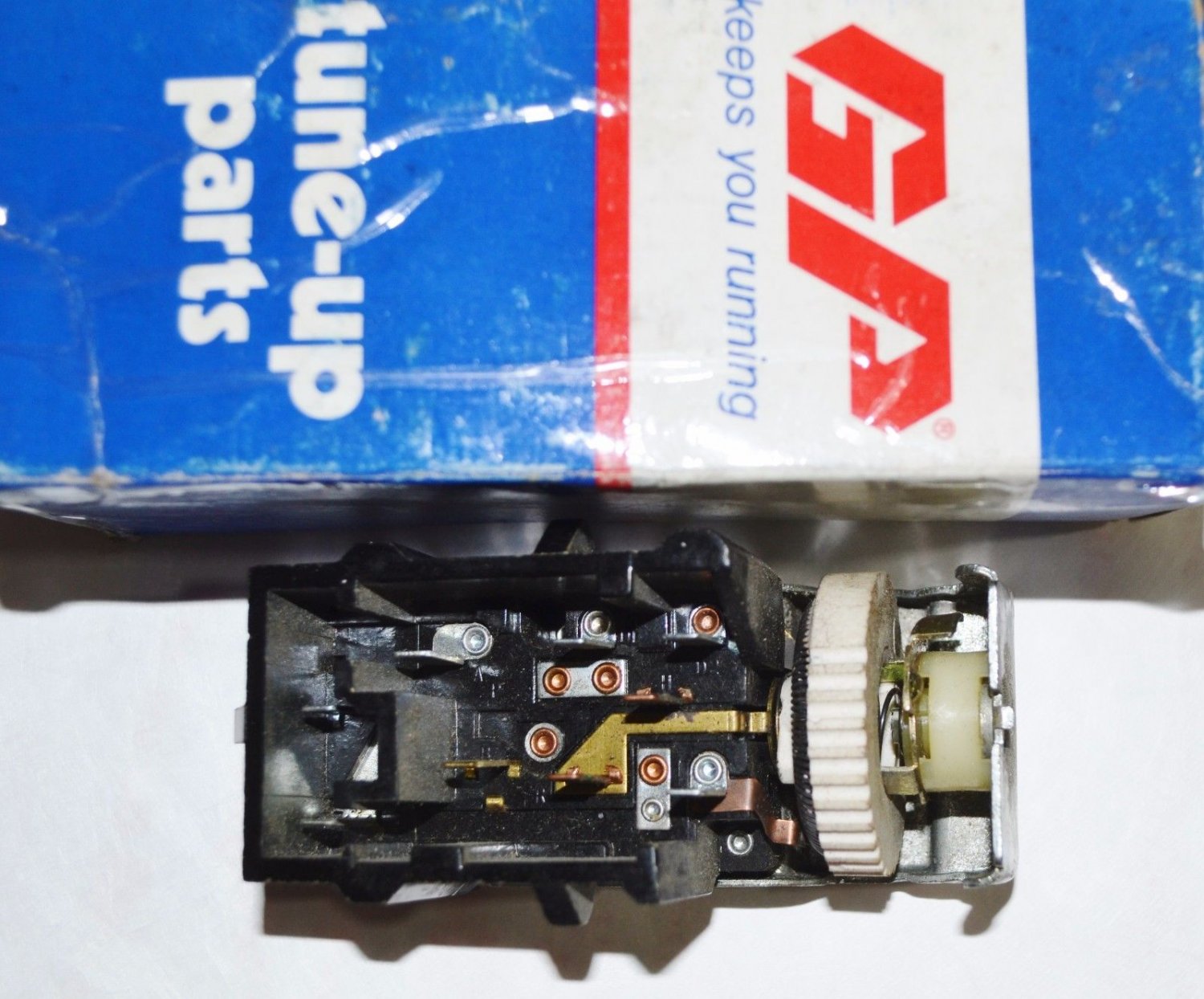 HEADLIGHT SWITCH Ford Mustang LTD Thunderbird Verailles Mercury Cougar