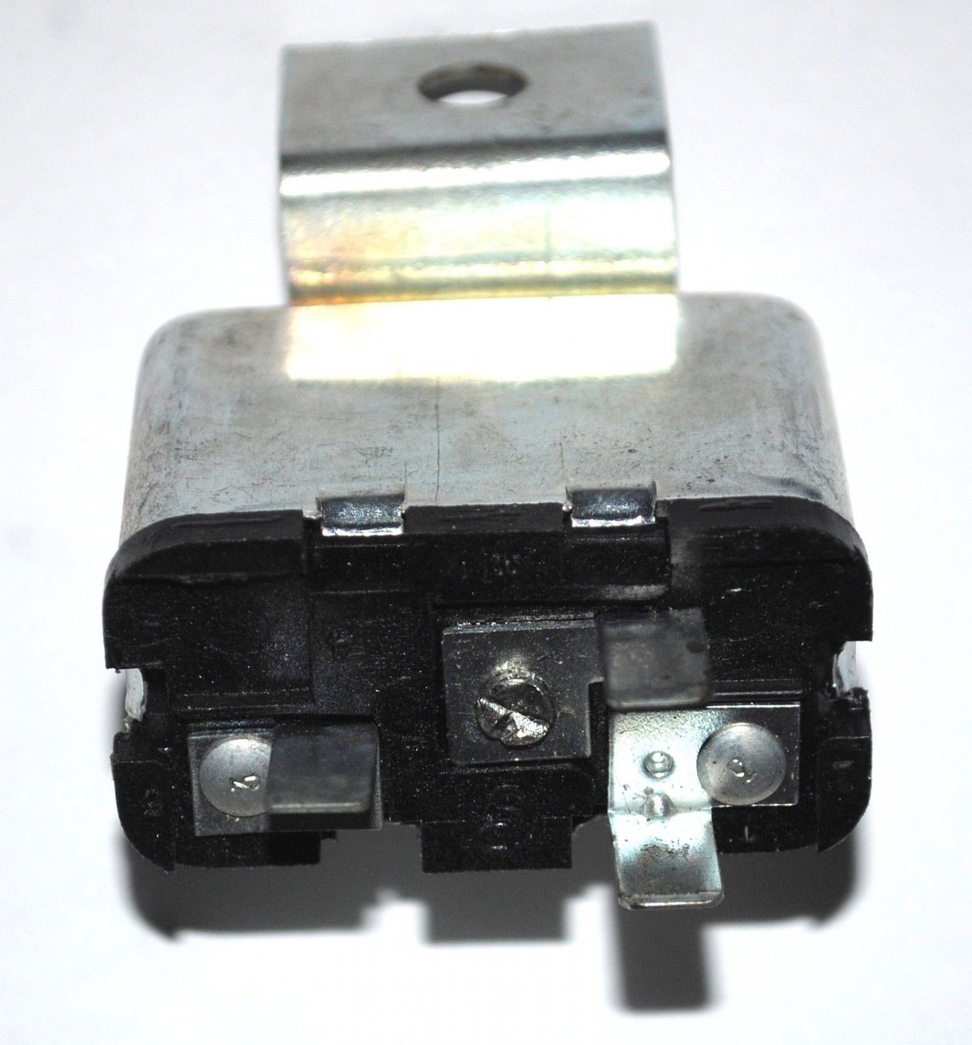 HORN RELAY MUSTANG FAIRLANE FALCON GALAXIE THUNDERBIRD TORINO F100 F150 ...