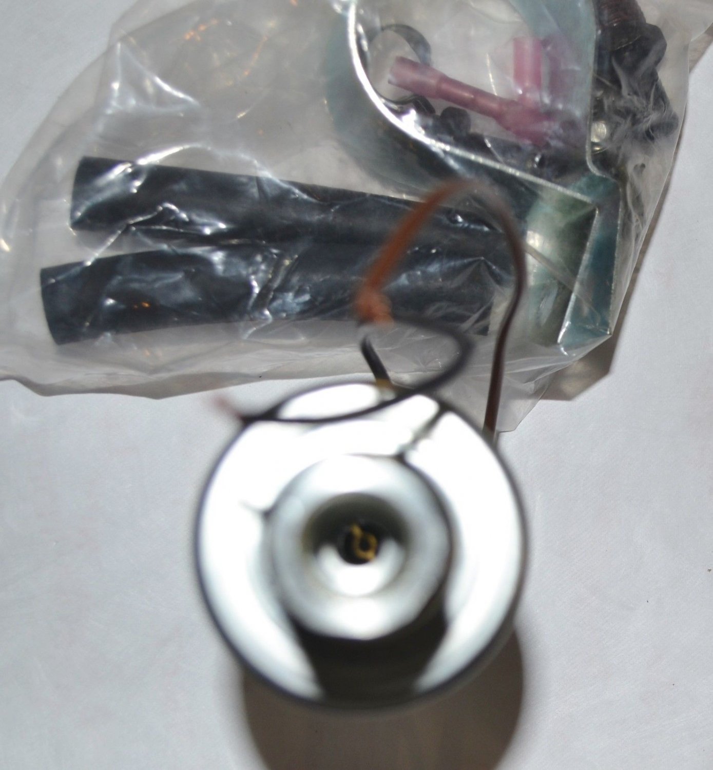 24 volt FUEL PUMP Jeep M715 M724 M725 M726 Dodge M37 5.5psi to 9psi 3/8