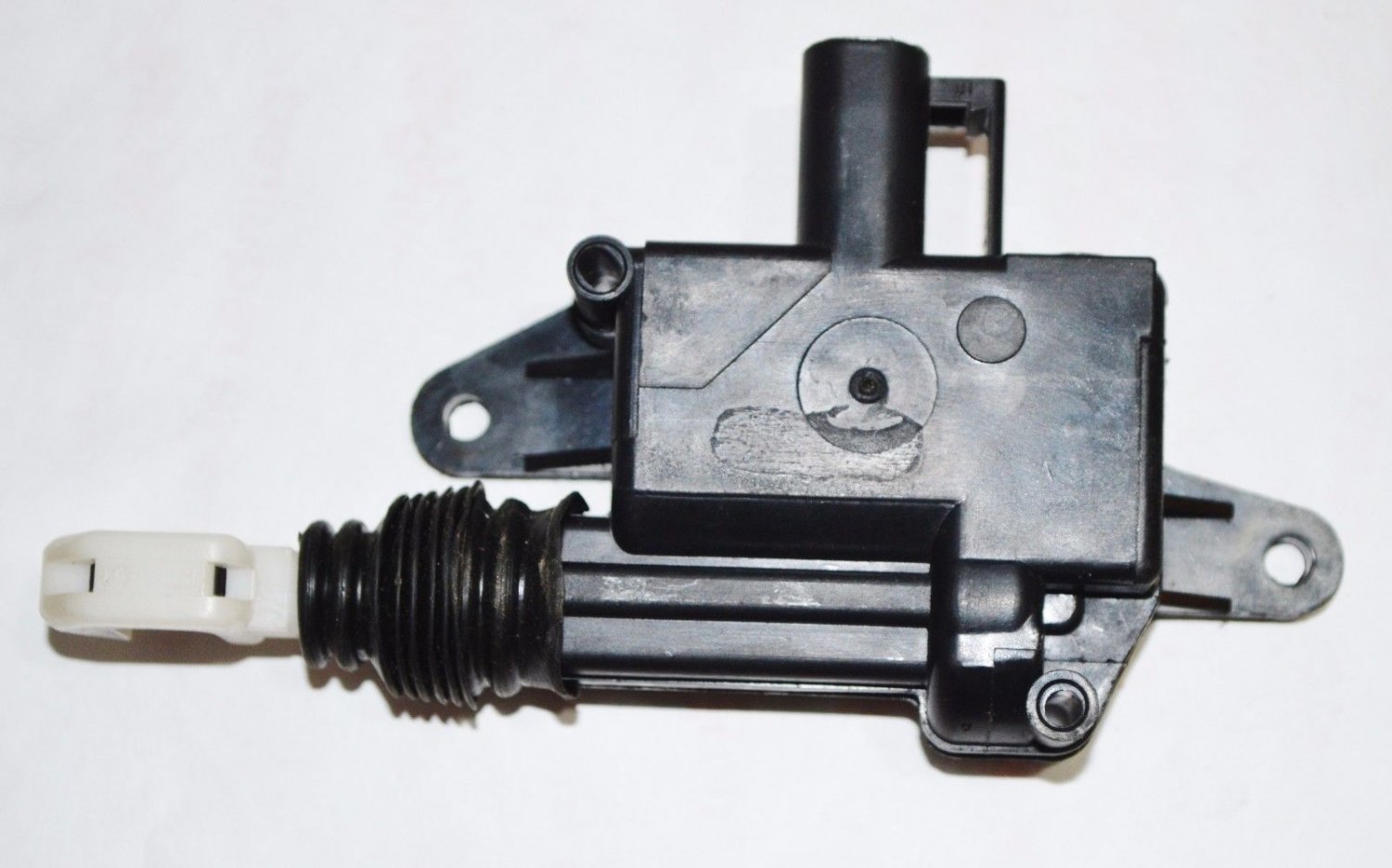 REAR DOOR ACTUATOR CHEVROLET SAVANA EXPRESS 1500 2500 3500 VENTURE SILHOUETTE