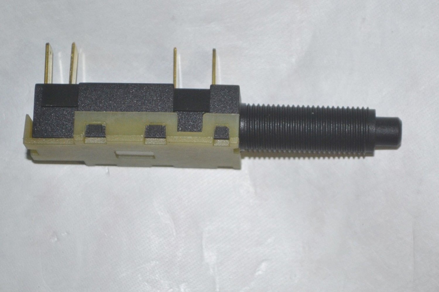 BRAKE Light Switch CAMARO CORVETTE Chevrolet GMC PONTIAC for CRUISE CONTROL