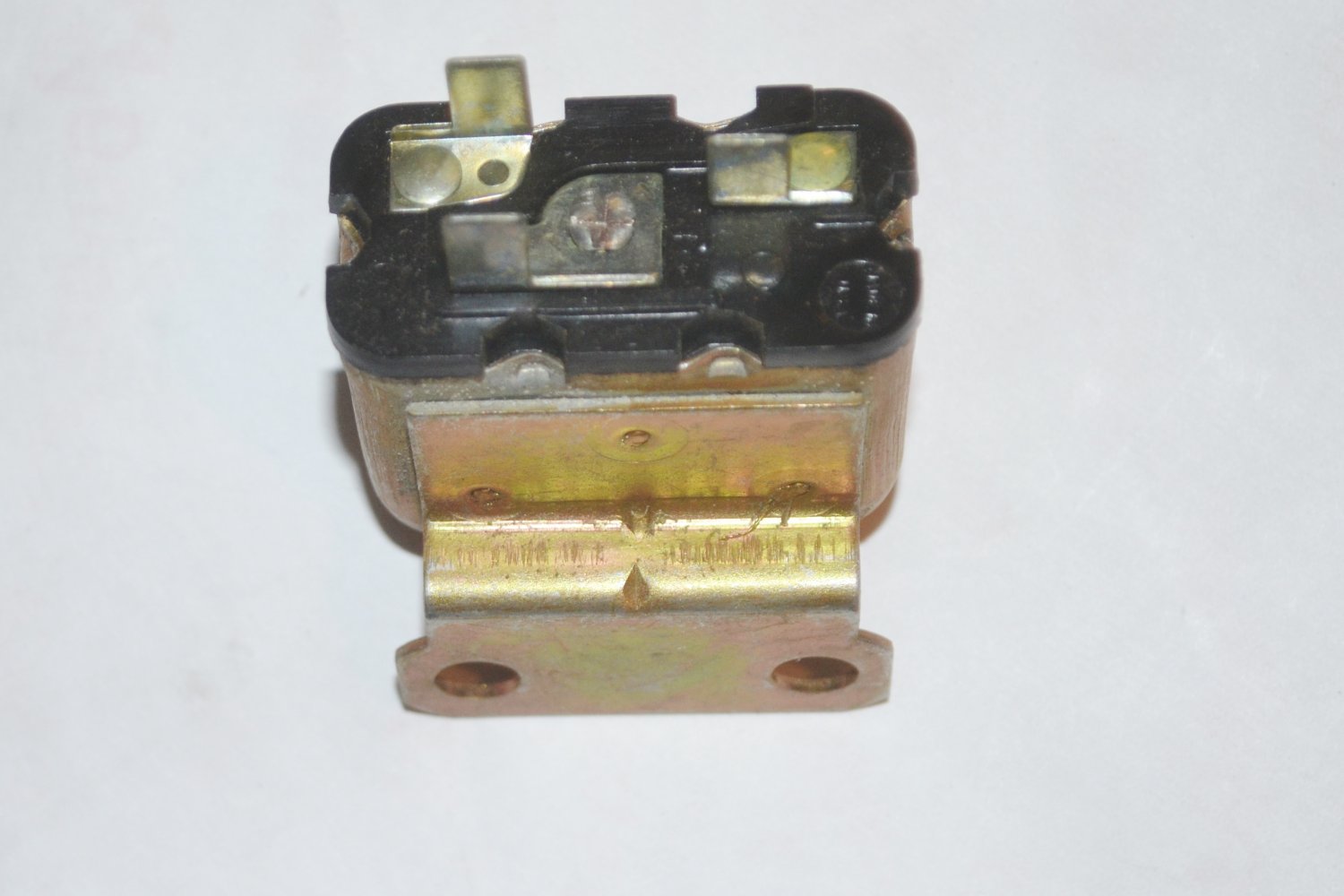 HORN RELAY BUICK PONTIAC TEMPEST CHEVROLET CHEVELLE EL CAMINO LAGUNA MALIBU