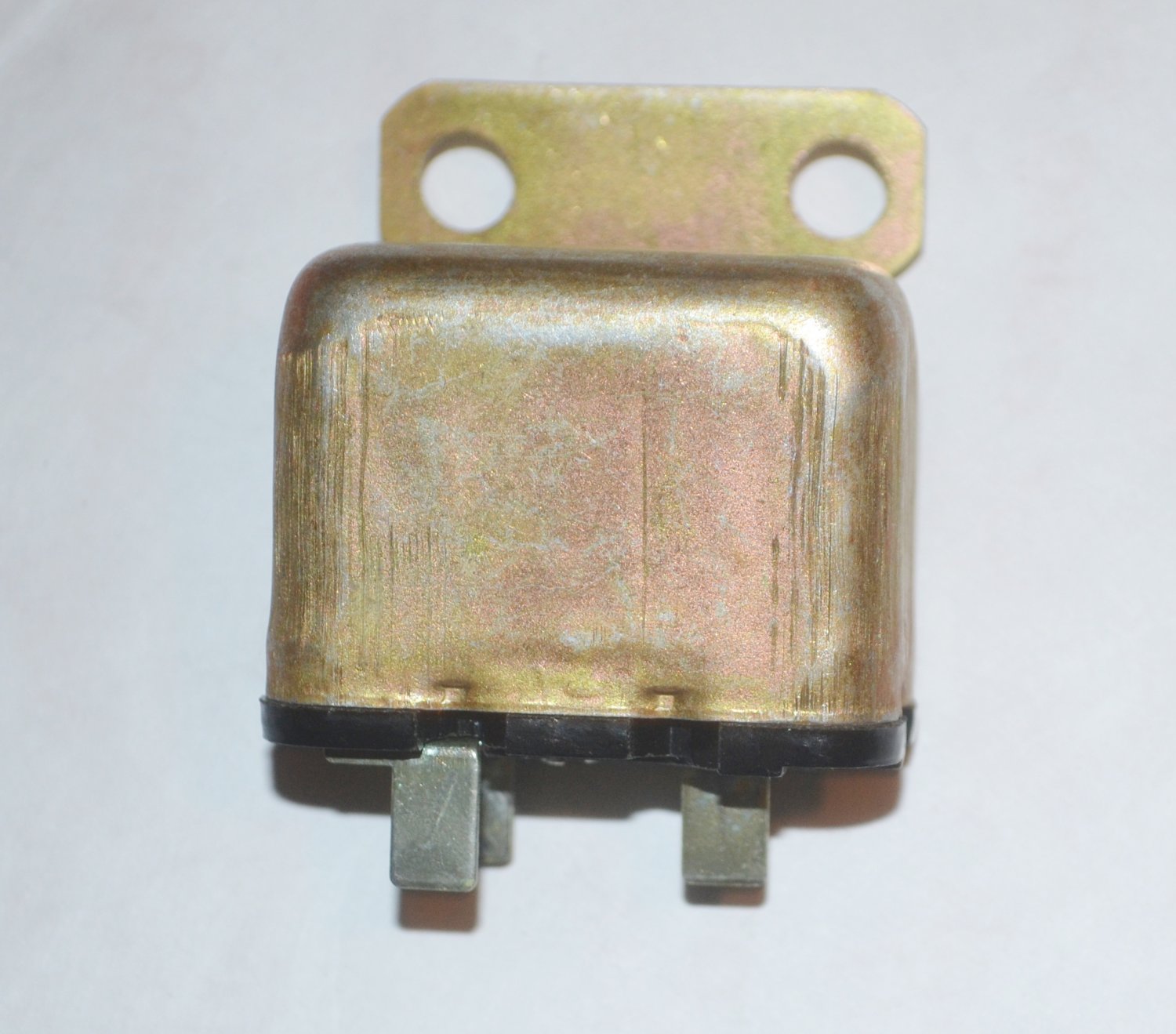 HORN RELAY BUICK PONTIAC TEMPEST CHEVROLET CHEVELLE EL CAMINO LAGUNA MALIBU