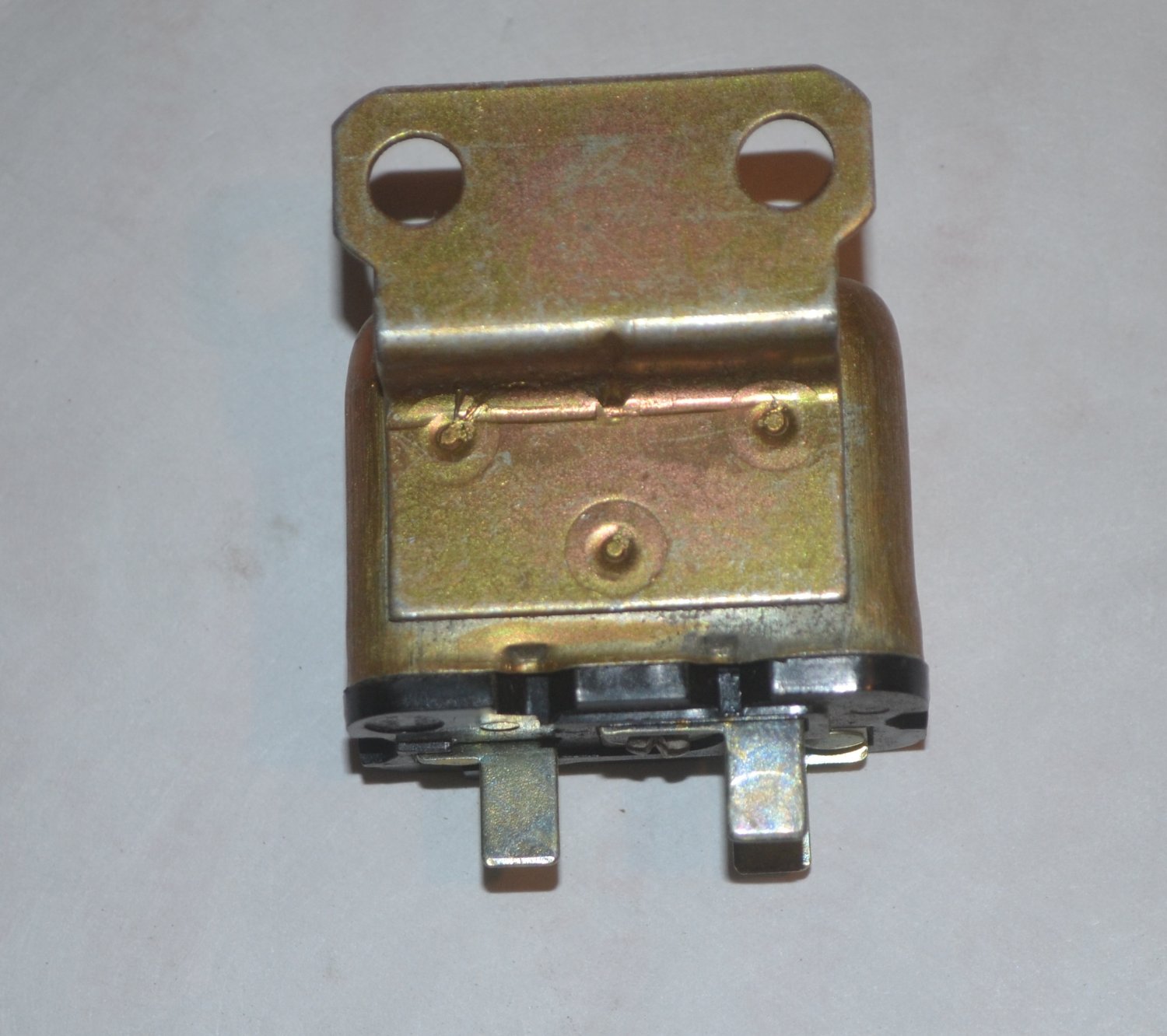 HORN RELAY BUICK PONTIAC TEMPEST CHEVROLET CHEVELLE EL CAMINO LAGUNA MALIBU