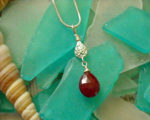 Modern retro ruby drop pendant sterling silver Gemstone necklace