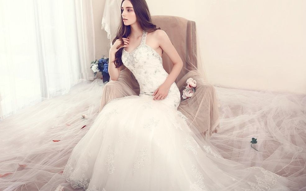 #BR828 x | Halter Top Wedding Dresses, Halter Style Bridal Gowns