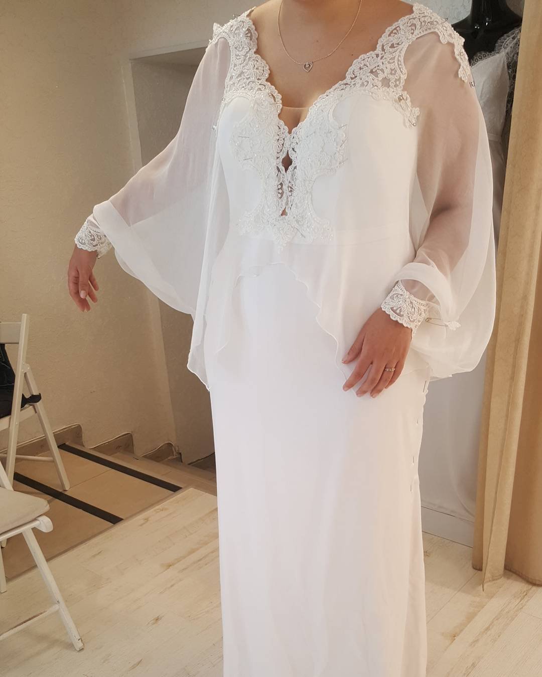 #41c8 - Doleman sleeve plus size wedding dresses -