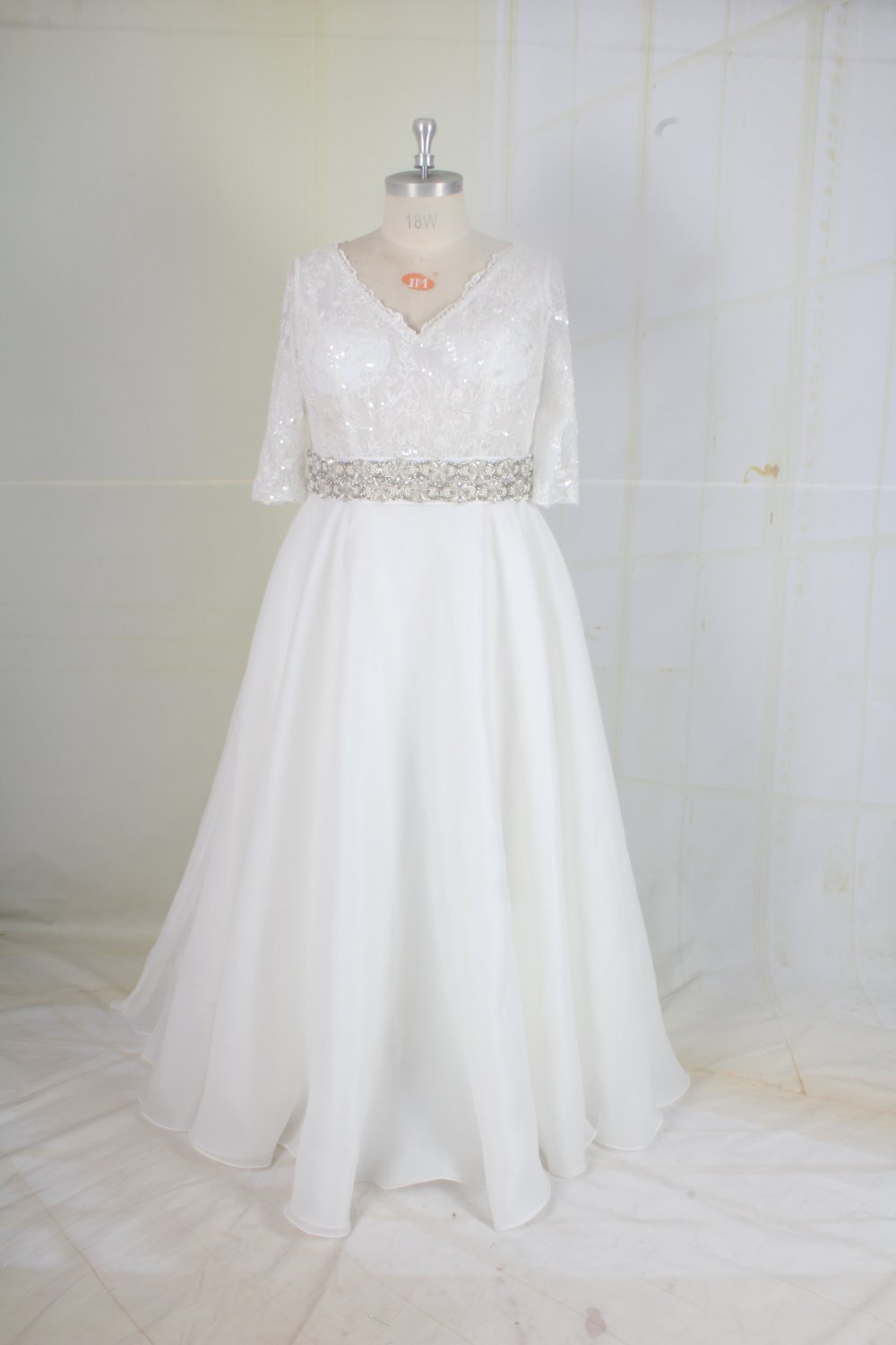 C2022-Munro  Short sleeve plus size v-neck wedding gown