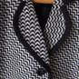 HERRINGBONE BLACK AND WHITE WOMENS JACKET SIZE 4P.