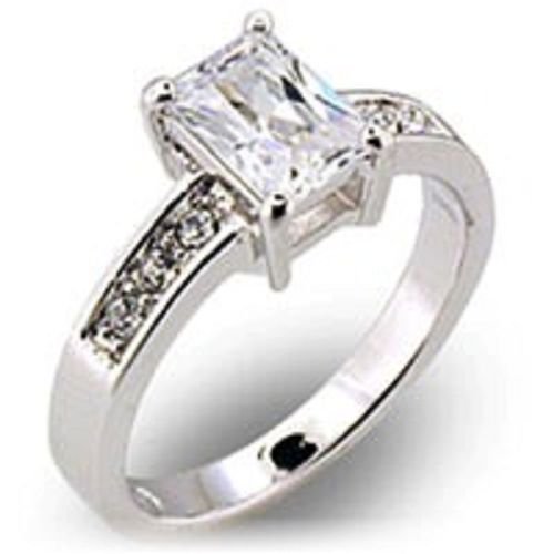 18k White Gold Princess cut CZ w/ accents Ring (any size)