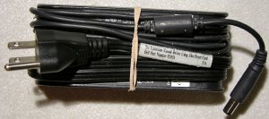 OEM DELL INSPIRON E1505 1501 E1705 6400 6000 AC ADAPTER CHARGER T7423 / 0T7423