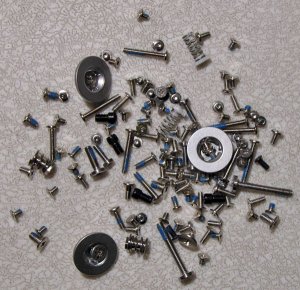 GENUINE OEM APPLE iBOOK G4 14" 1.42GHz COMPLETE SCREWS