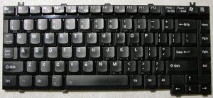 TOSHIBA SATELLITE A105 A100 A65 M40 M45 KEYBOARD V000050260
