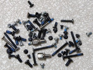 IBM THINKPAD R60 R60e R60i COMPLETE SCREW SCREWS SET