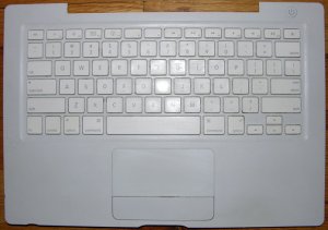 APPLE WHITE MACBOOK 13.3" PALMREST KEYBOARD MOUSE ASSY
