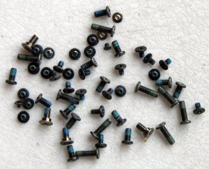 OEM DELL XPS M1210 12.1" COMPLETE LAPTOPS SCREW SCREWS