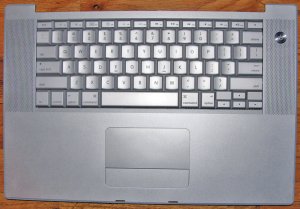 GENUINE APPLE OEM MACBOOK PRO 15" A1260 PALMREST KEYBOARD 657-0290-A  ASSY