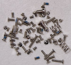 GENUINE OEM APPLE MAC POWERBOOK G4 12" 1.5GHz COMPLETE SCREW SCREWS SET