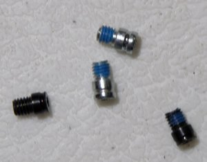 APPLE MACBOOK PRO 15"  HD HARD DRIVE TORX T8 SCREWS 4X