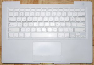 OEM MAC WHITE MACBOOK 13.3" KEYBOARD MOUSE / TOUCHPAD PALMREST ASSY 825-6764-A