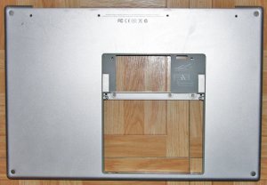 GENUINE OEM APPLE MACBOOK PRO 15" A1150 CORE DUO BUTTON BASE CASE 620-3375-17
